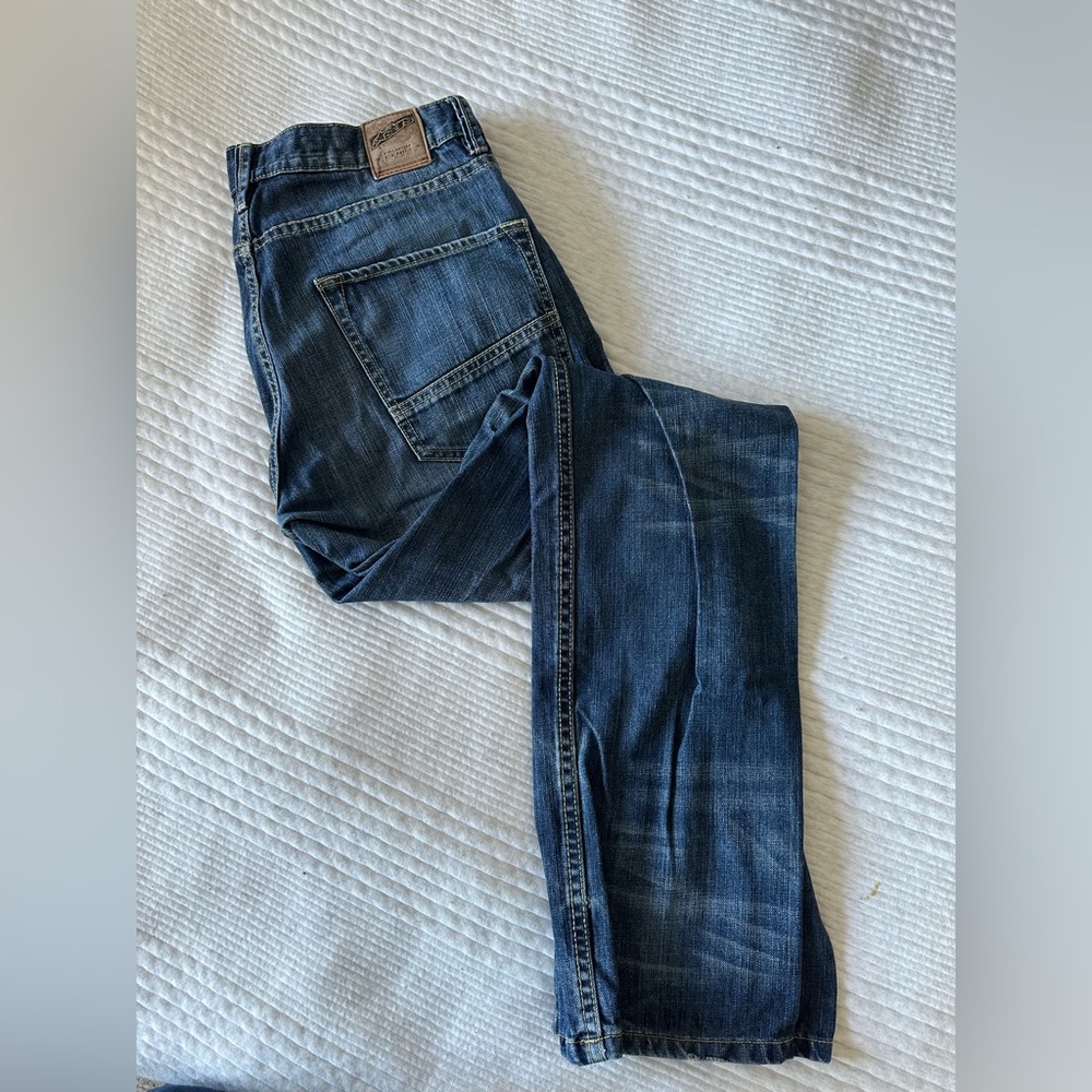 A Stars Distressed Jeans Size 32